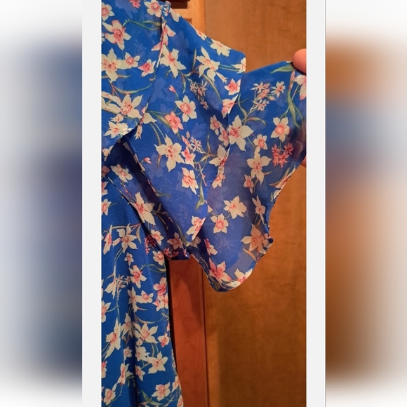 Beautiful Dainty Off Shoulder Floral Roz And Ali Dress Blue Size 12. - Picture 4 of 6